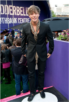 Mitch Hewer